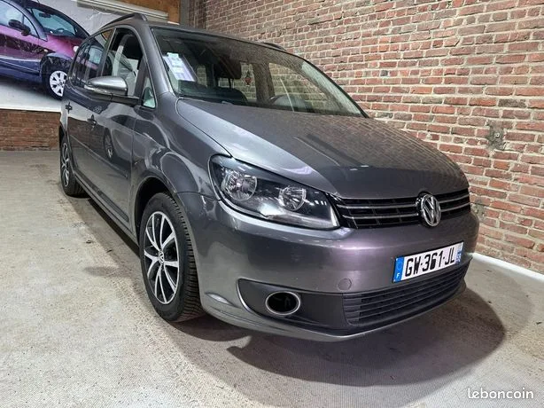 Volkswagen touran 1.6 tdi 105ch bluemotion 2013