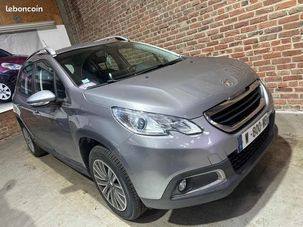 PEUGEOT 2008 1.2 VTI ACTIVE 82 cv 2013