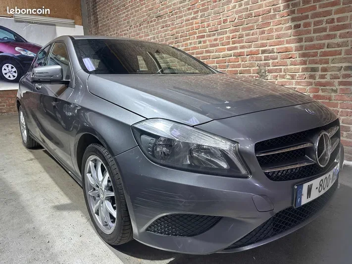 Mercedes-benz a180 inspiration 2013